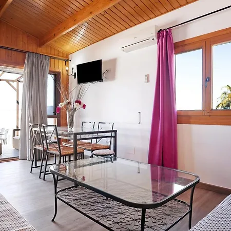 Casa Mari Carmen 2 *